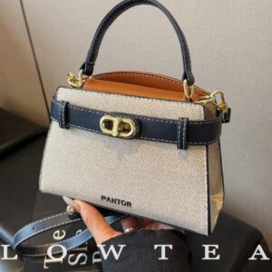 cream&navy blue bag